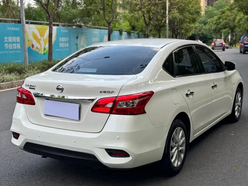 Nissan Sylphy — фото 6
