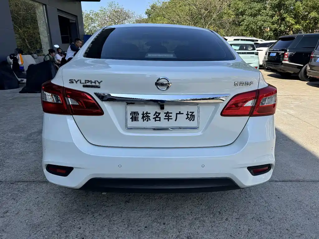Nissan Sylphy — фото 4