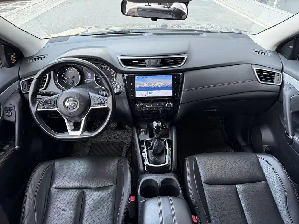Nissan Qashqai — фото 10