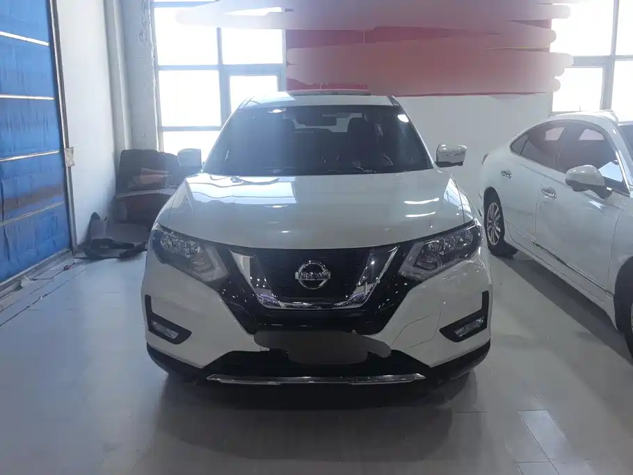 Nissan X-Trail — фото 2