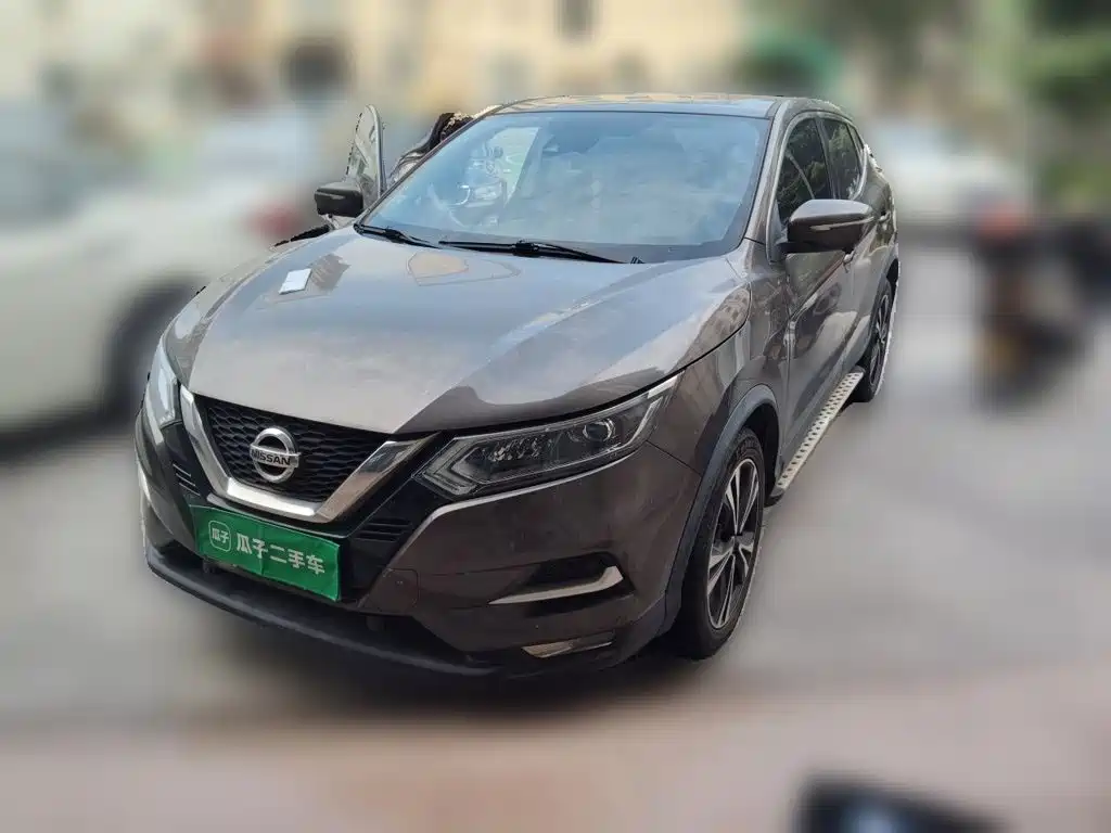 Nissan Qashqai — фото 2