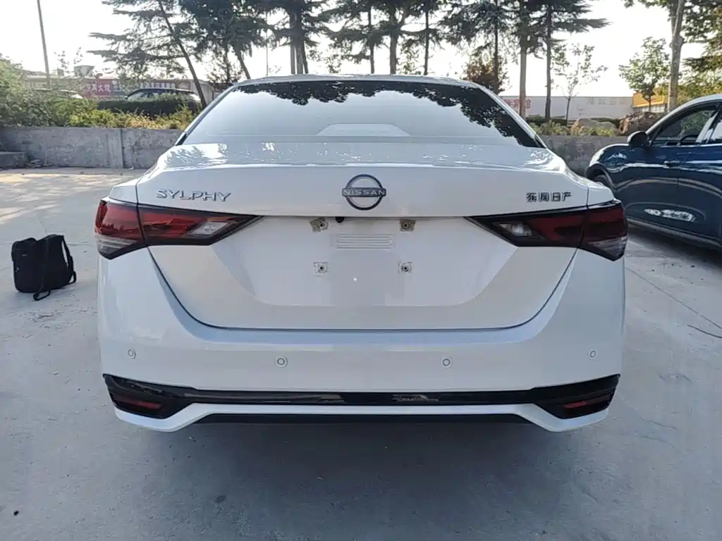 Nissan Sylphy — фото 6