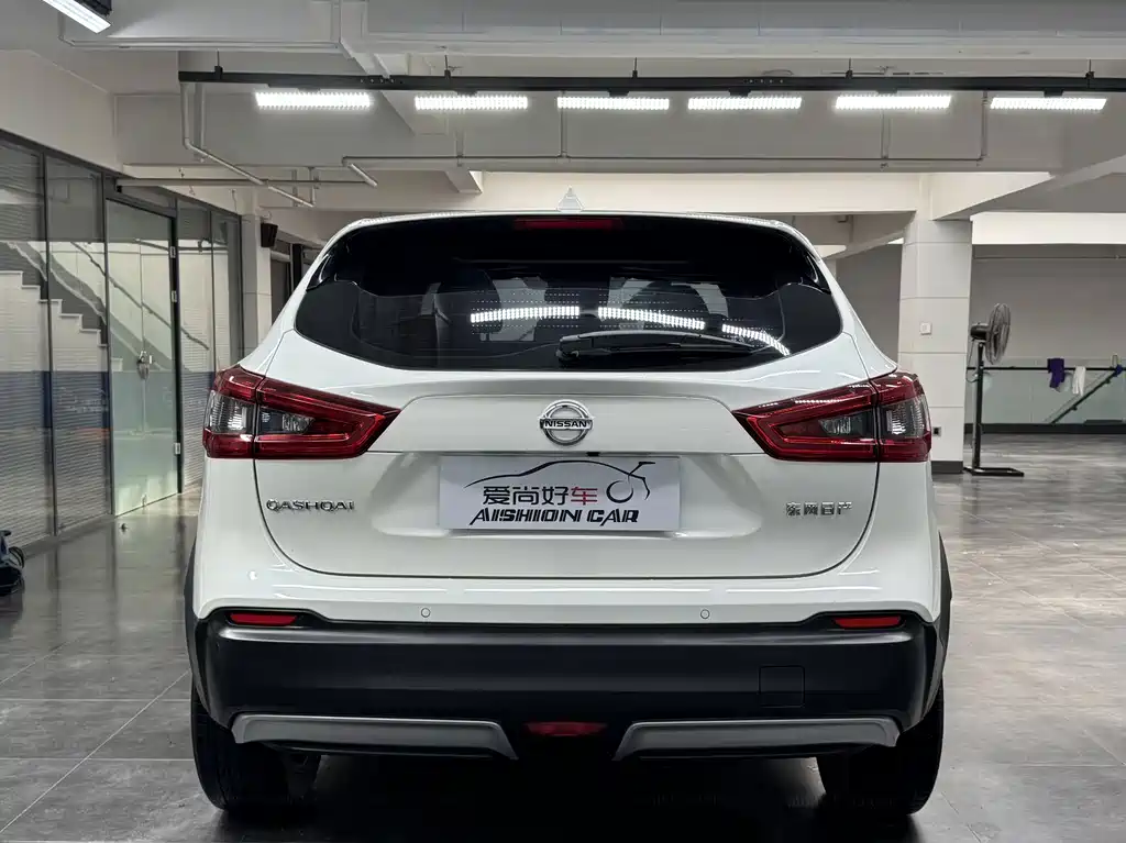 Nissan Qashqai — фото 6