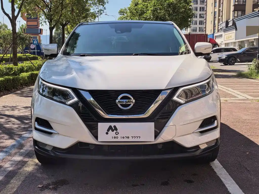 Nissan Qashqai — фото 3