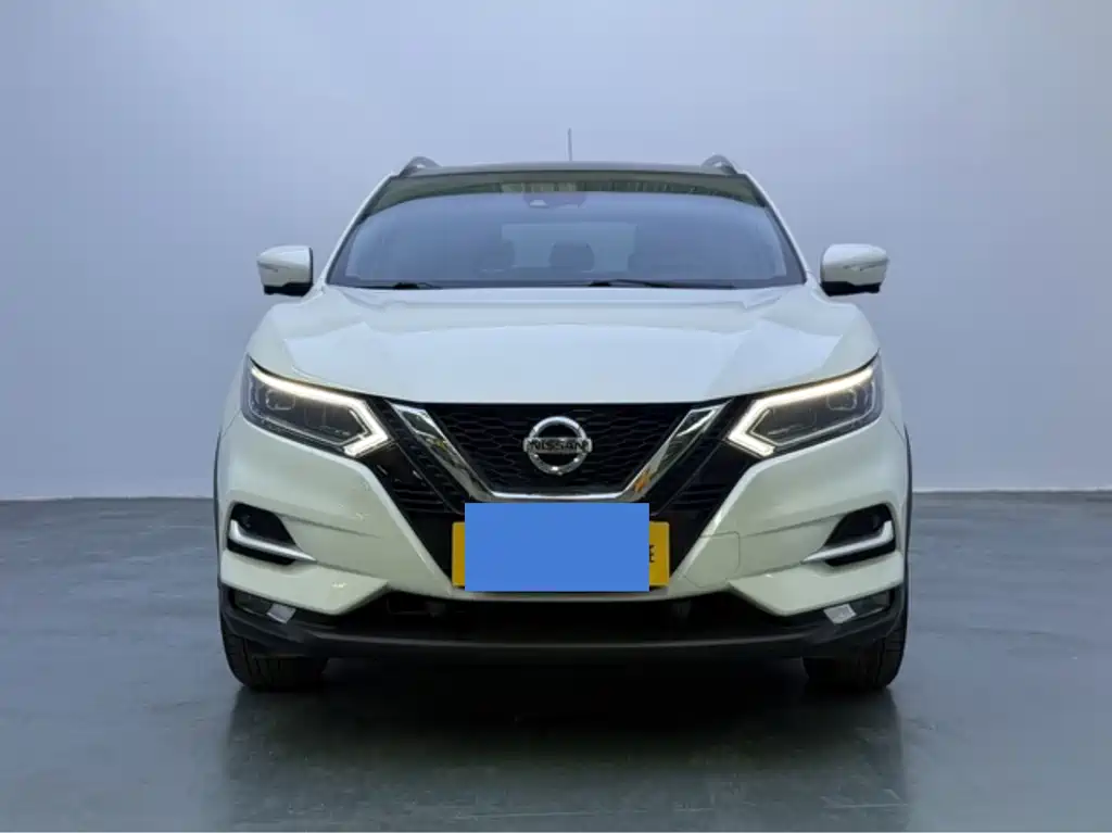 Nissan Qashqai — фото 2