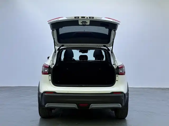 Nissan Qashqai — фото 16