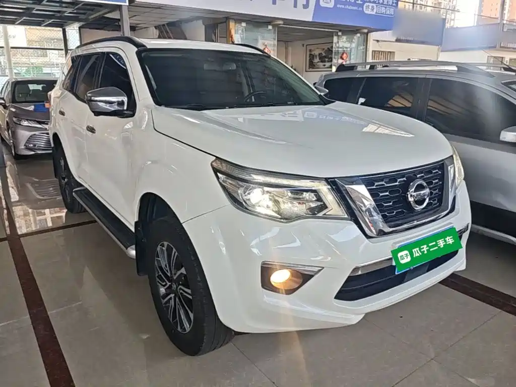 Nissan Terra — фото 4
