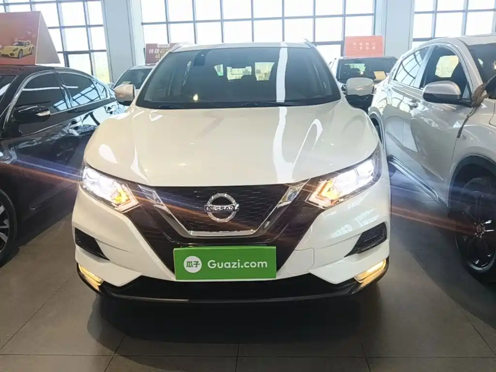 Nissan Qashqai — фото 3