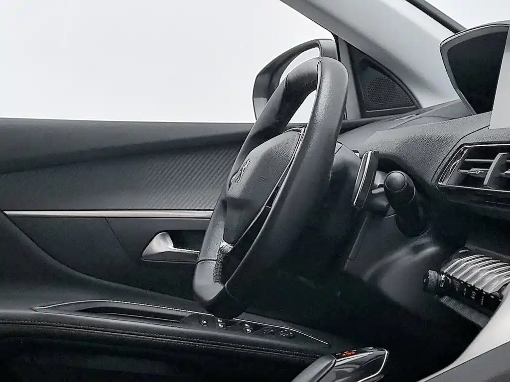 Peugeot 4008 — фото 22