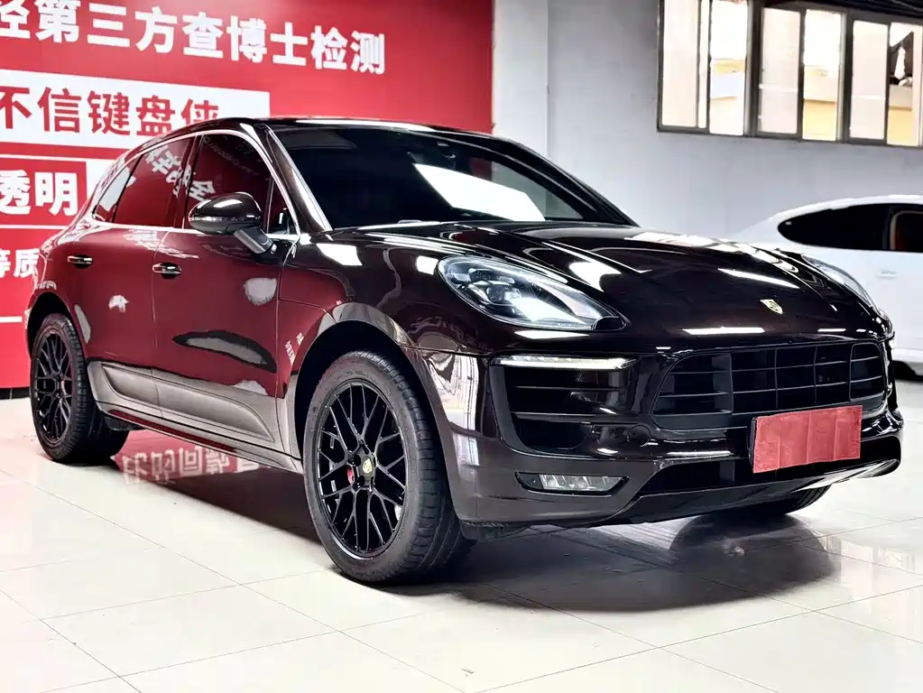 Porsche Macan — фото 3