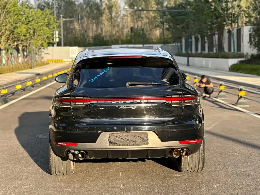Porsche Macan — фото 8