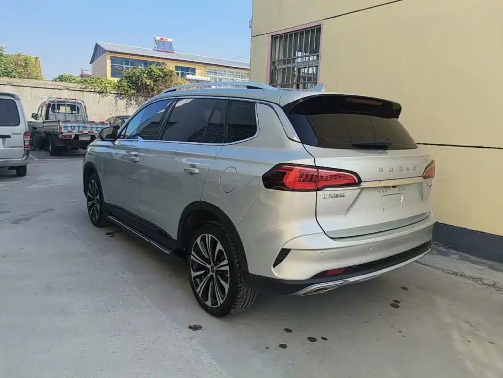 Roewe RX5 MAX — фото 5