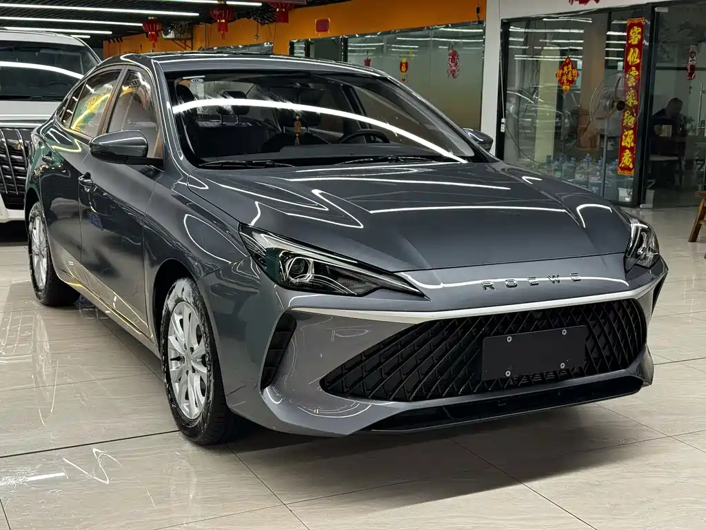 Roewe i5 — фото 3