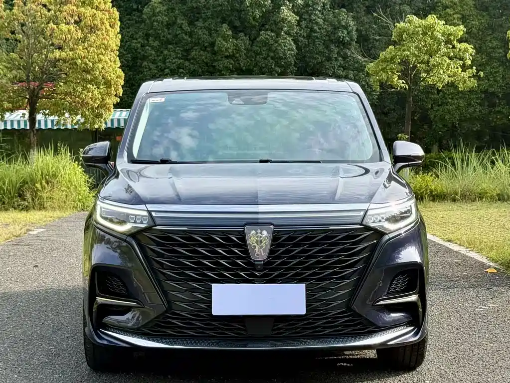 Roewe iMAX8 — фото 2