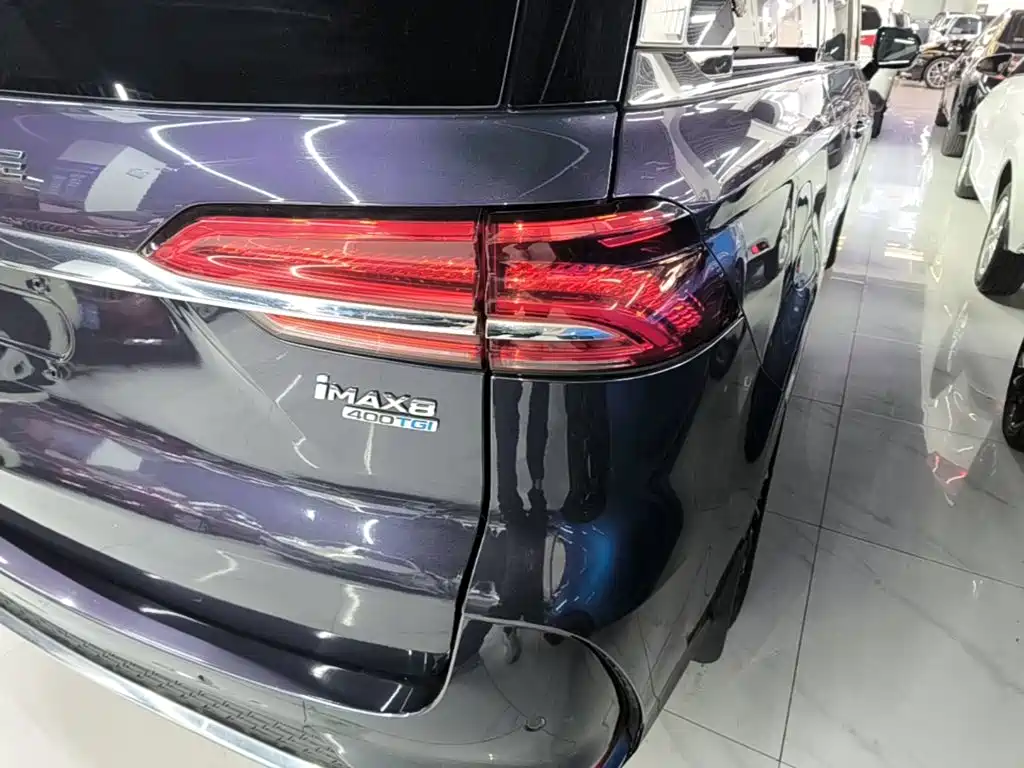 Roewe iMAX8 — фото 8