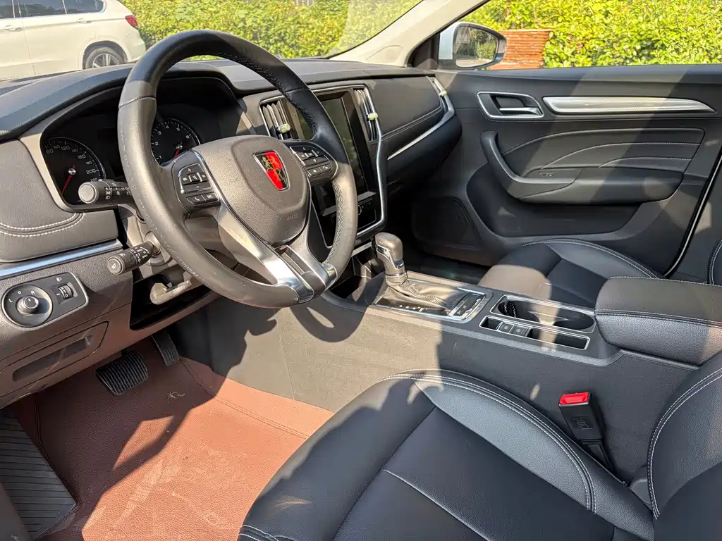 Roewe i6 Classic — фото 14