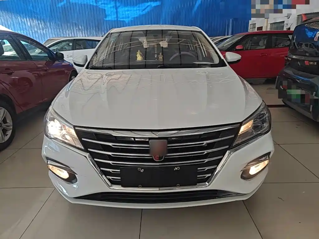 Roewe i5 — фото 3