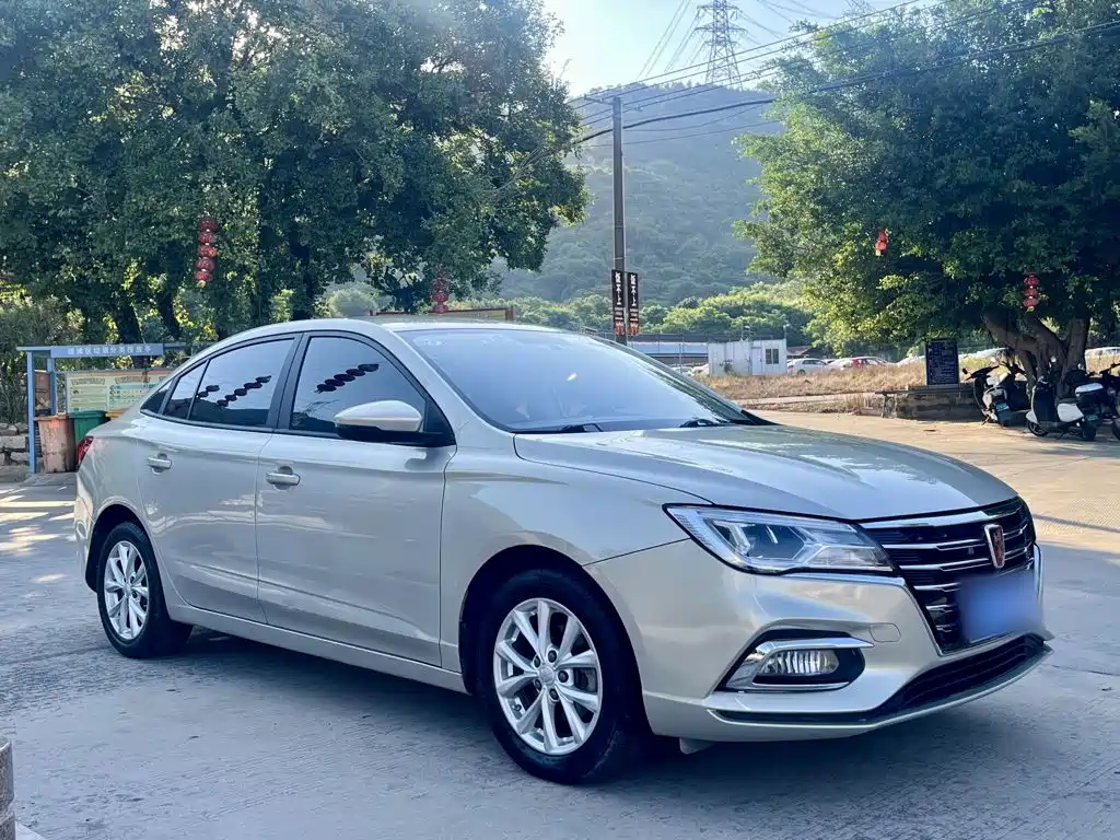 Roewe i5 — фото 4