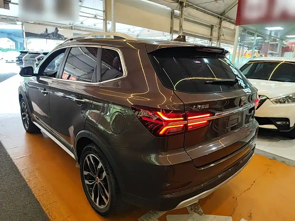 Roewe RX5 — фото 5