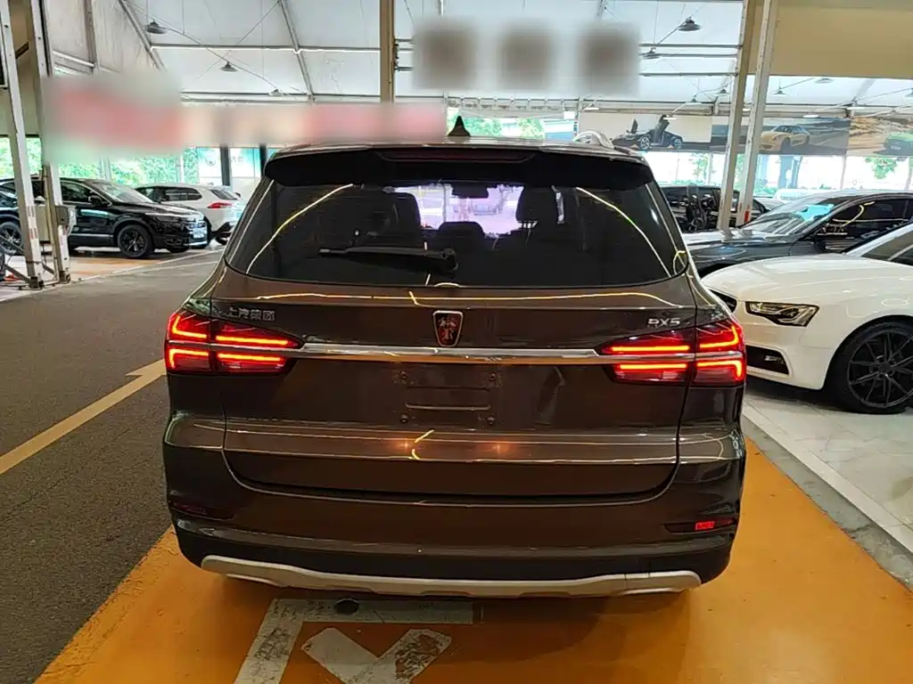 Roewe RX5 — фото 6