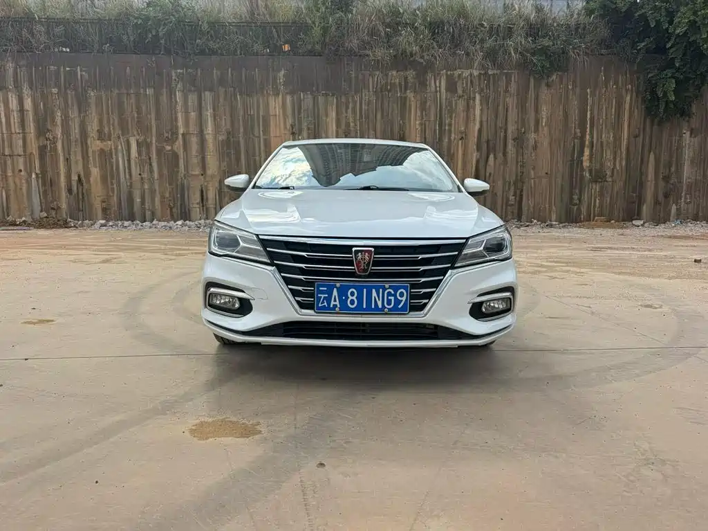 Roewe i5 — фото 2