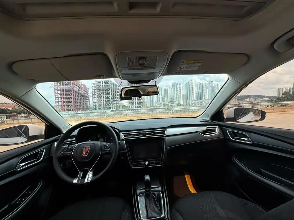 Roewe i5 — фото 4