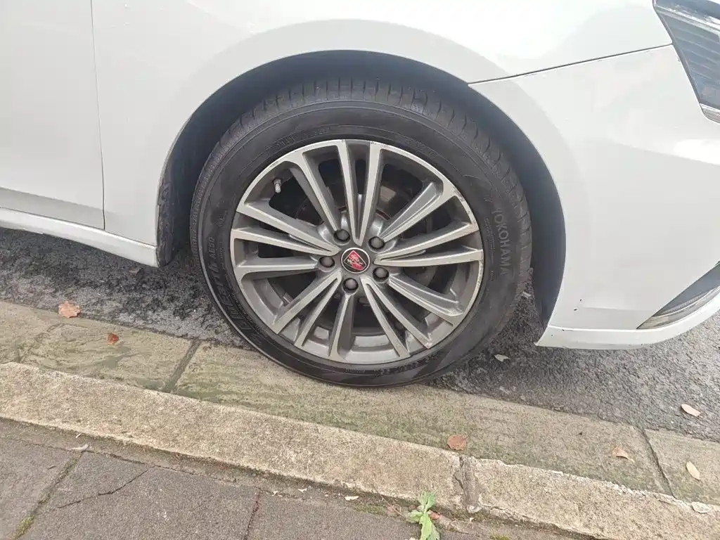 Roewe i6 Classic — фото 8