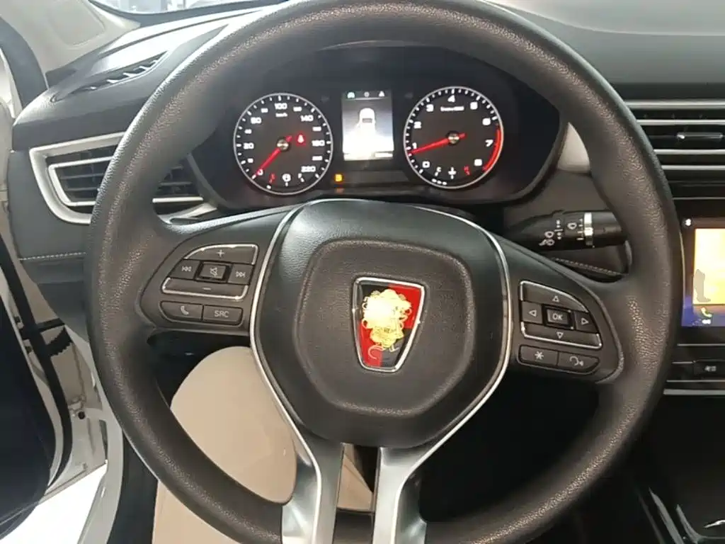 Roewe i5 — фото 11