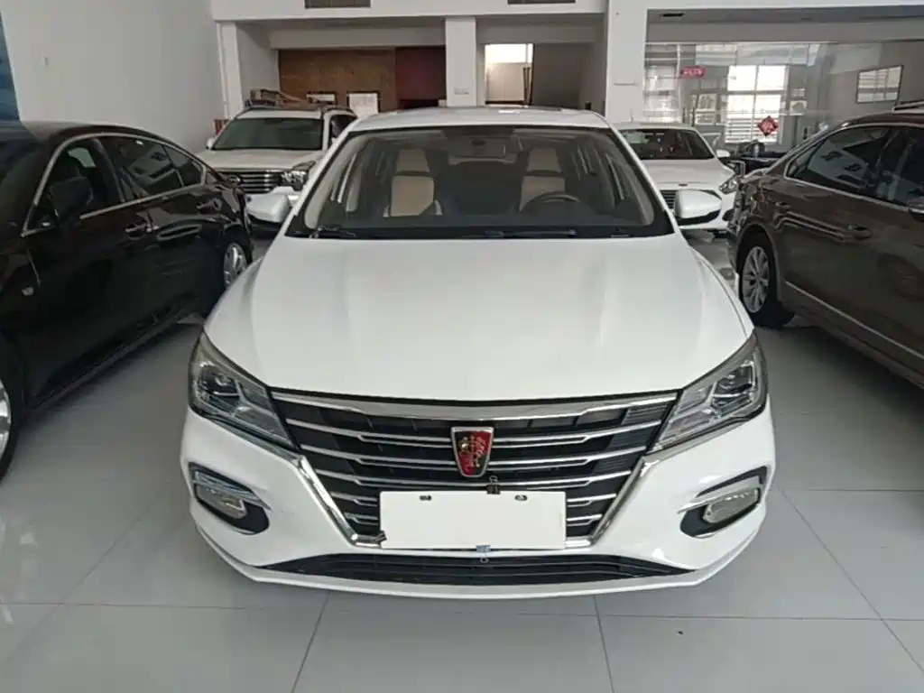 Roewe i5 — фото 3