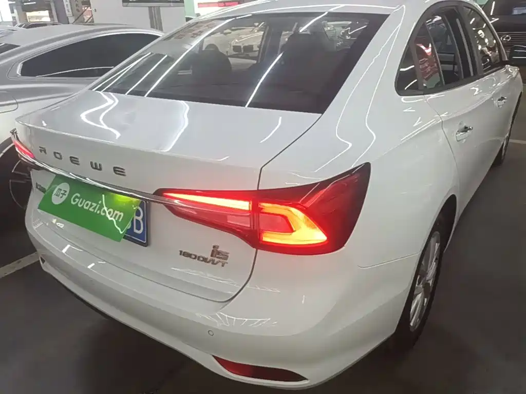 Roewe i5 — фото 7
