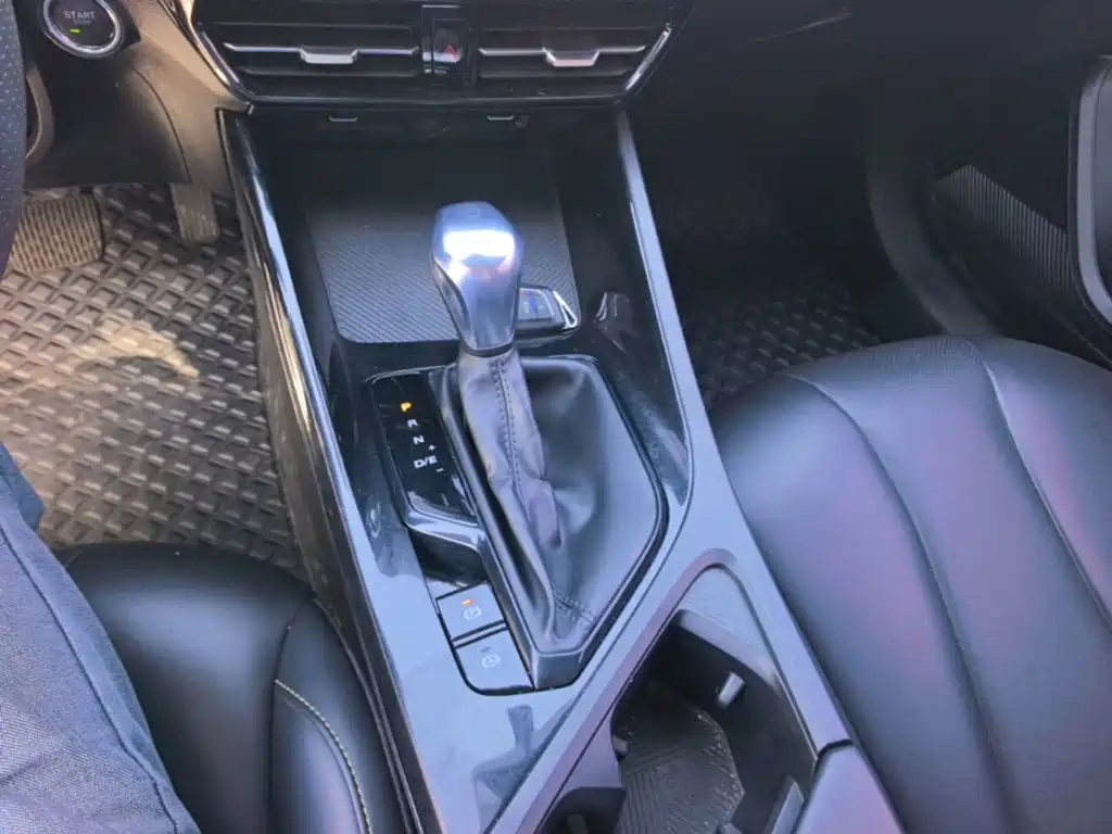 Roewe i5 — фото 14