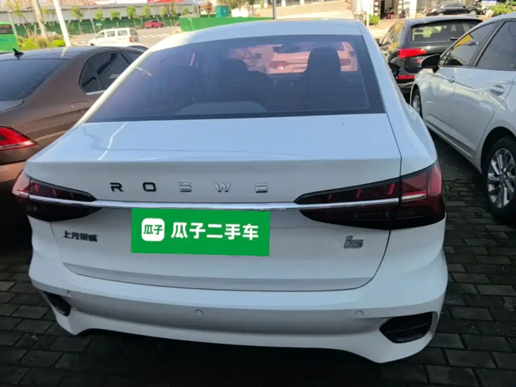 Roewe i5 — фото 6