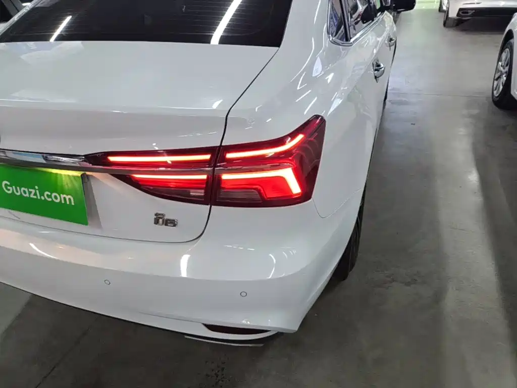 Roewe i6 Classic — фото 8