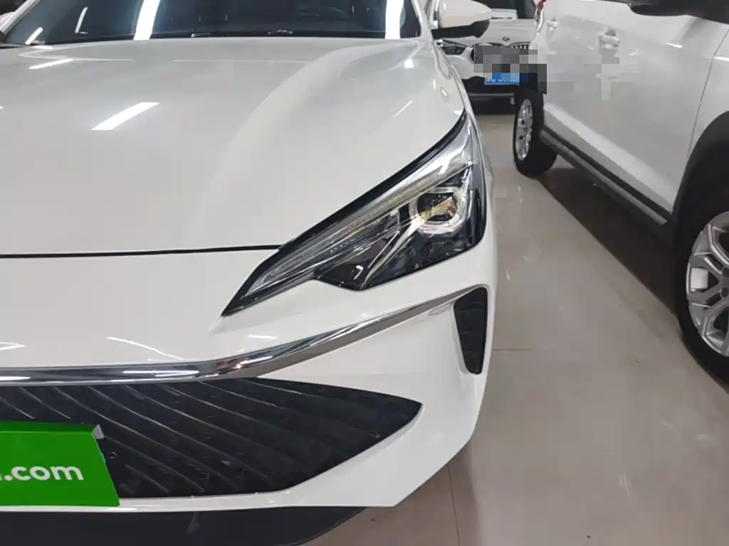 Roewe i5 — фото 24
