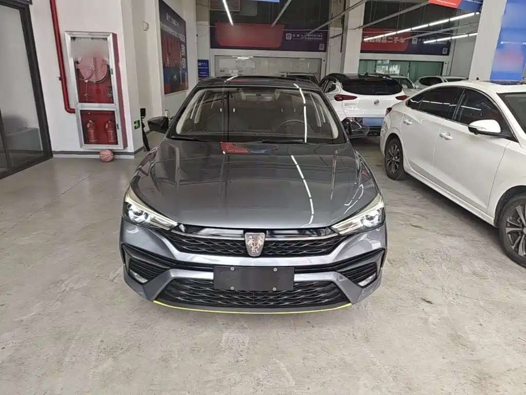 Roewe i5 — фото 3
