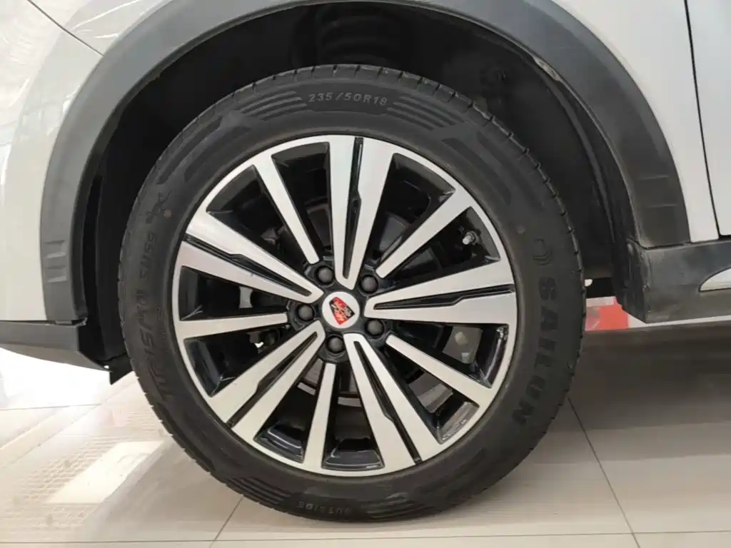 Roewe RX5 — фото 23