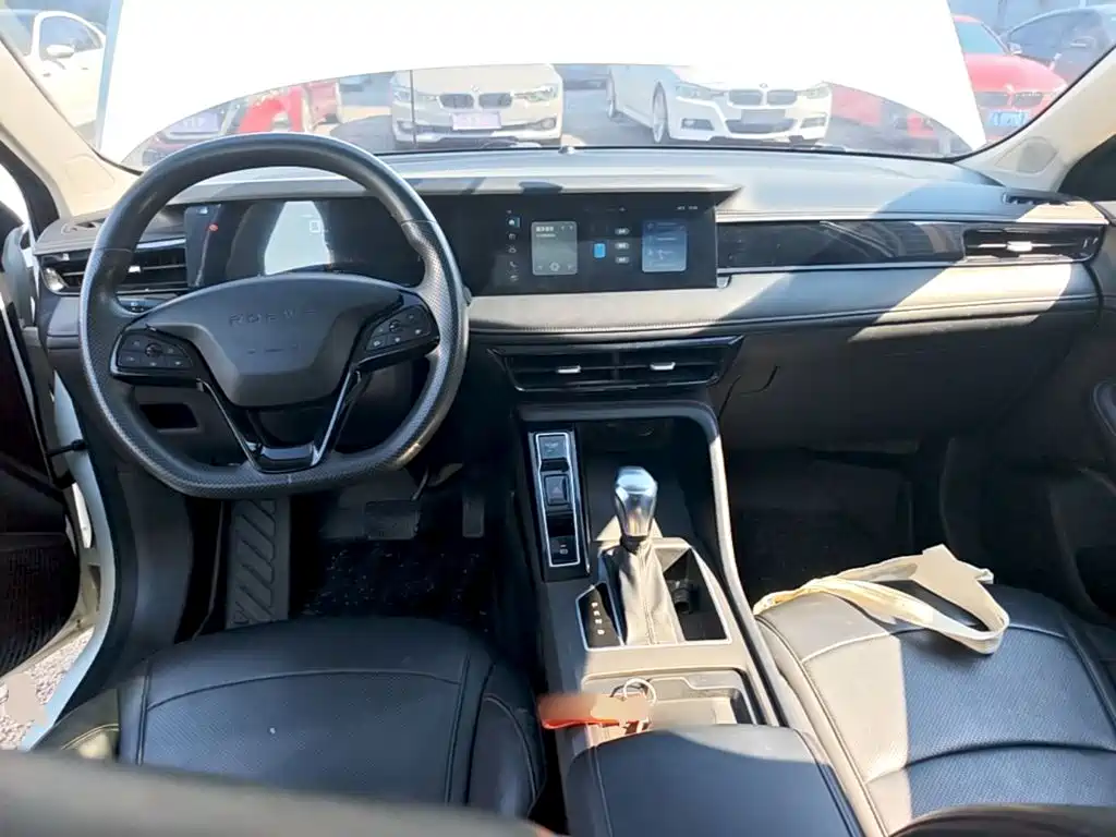 Roewe i5 — фото 10