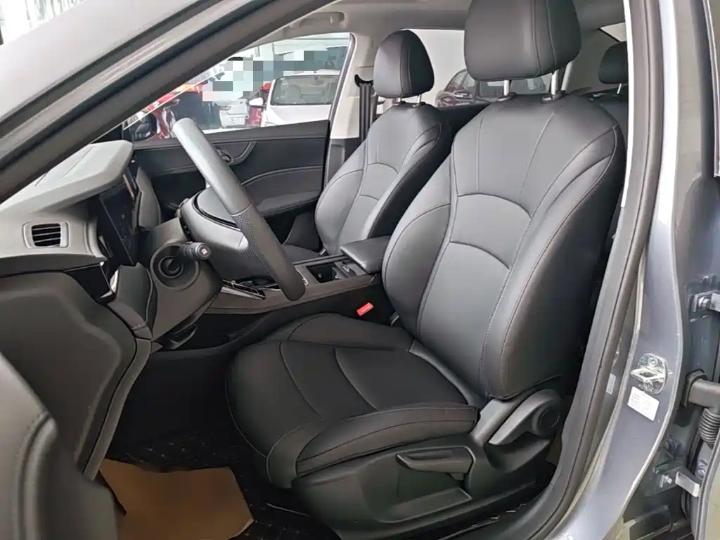 Roewe i5 — фото 15