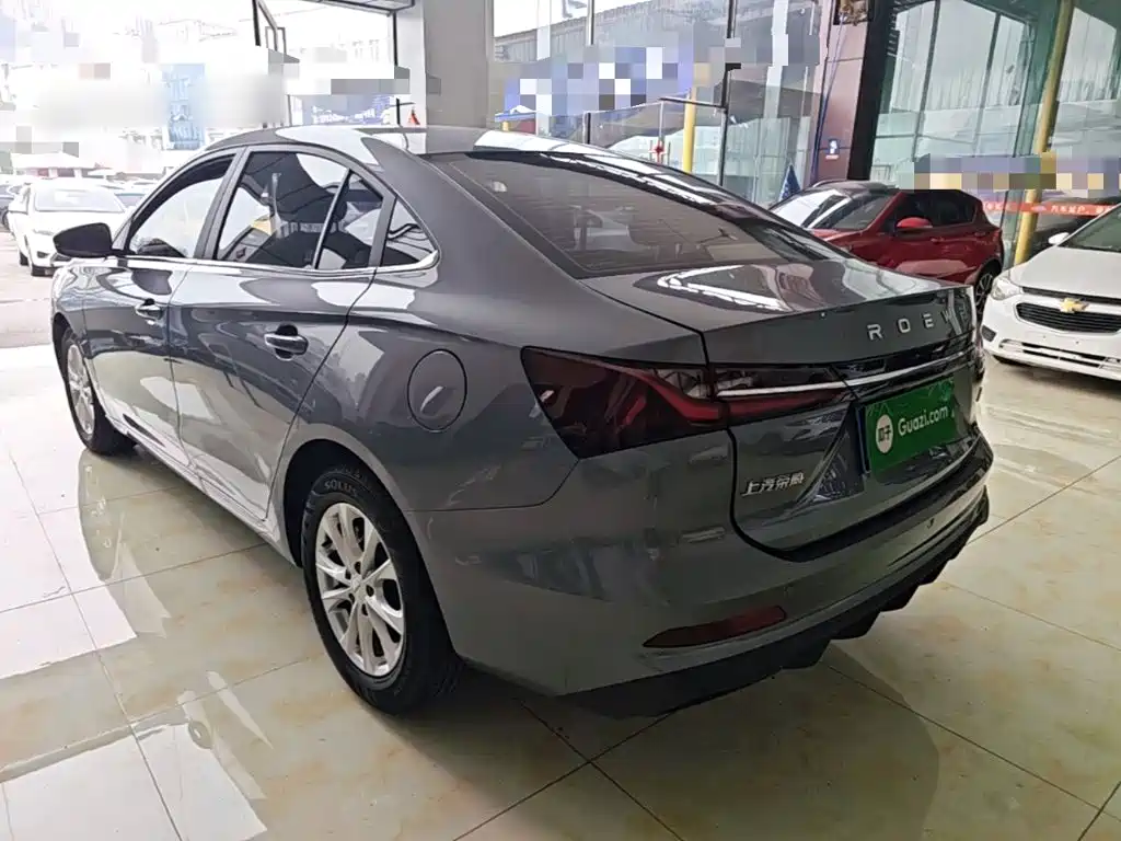 Roewe i5 — фото 5