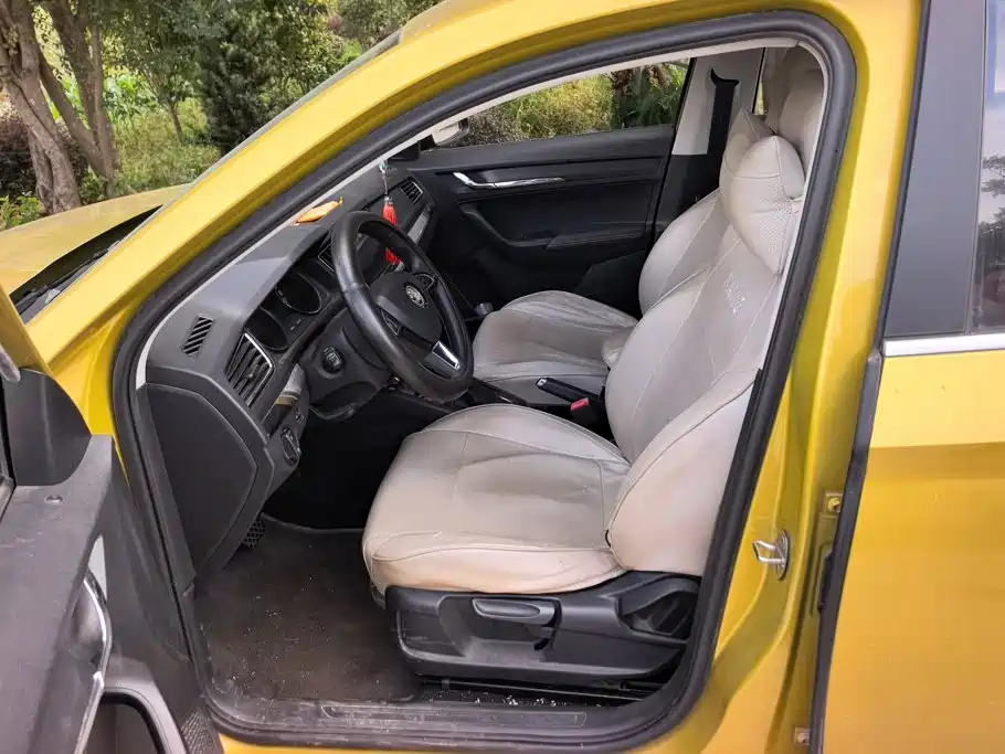 Skoda Kamiq — фото 9