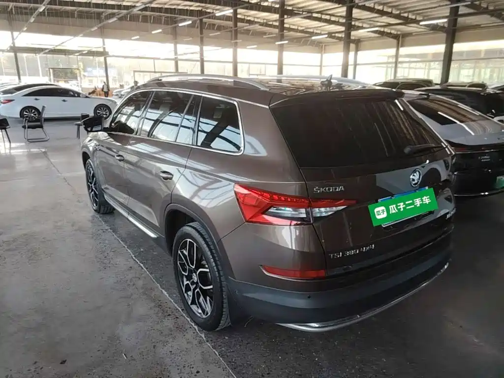 Skoda Kodiaq — фото 5