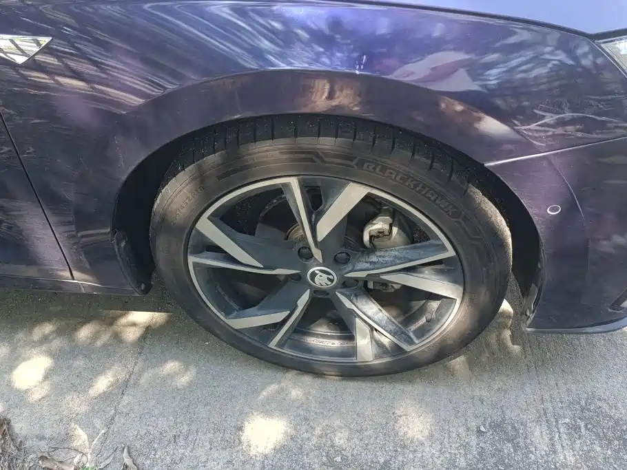 Skoda Octavia — фото 6