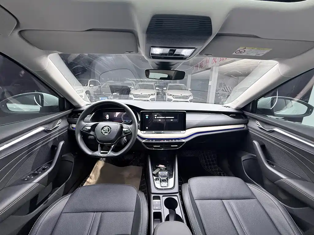 Skoda Octavia — фото 10