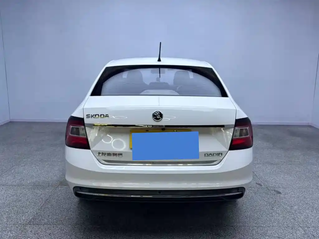 Skoda Rapid — фото 7