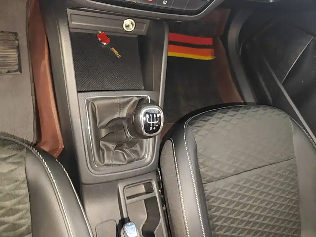Skoda Kamiq — фото 14
