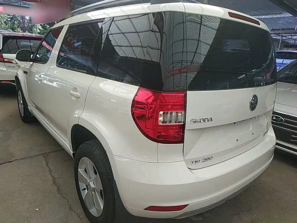 Skoda Yeti — фото 5