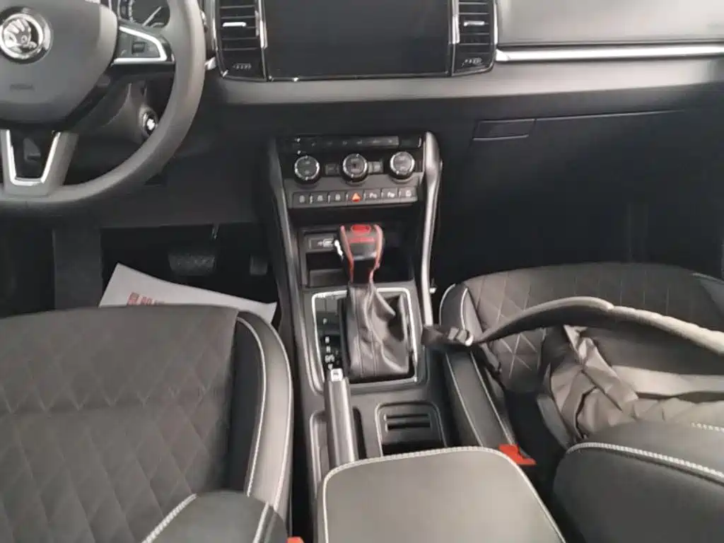 Skoda Karoq — фото 14