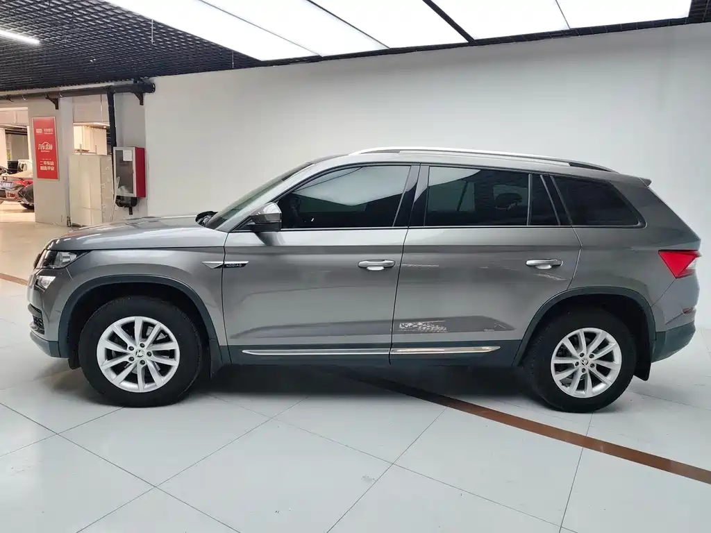 Skoda Kodiaq — фото 15