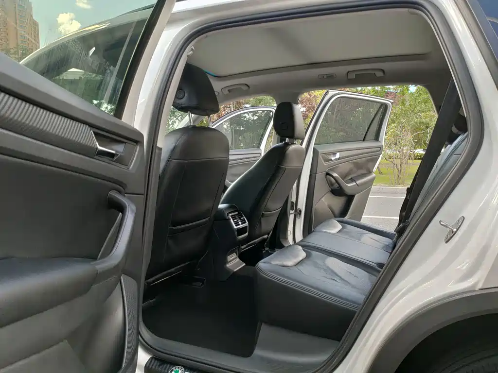 Skoda Kodiaq — фото 10