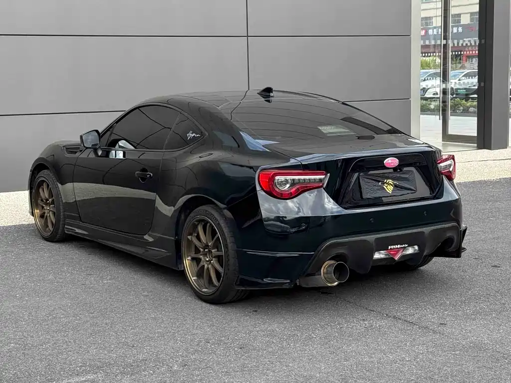 Subaru BRZ — фото 10